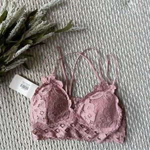 Lace Bralette in Pink
